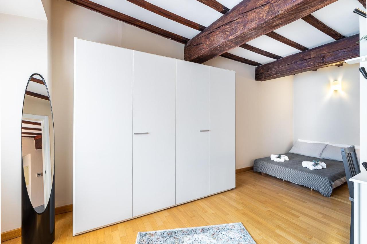 Mazzarri Suites - Centro storico Torino Esterno foto